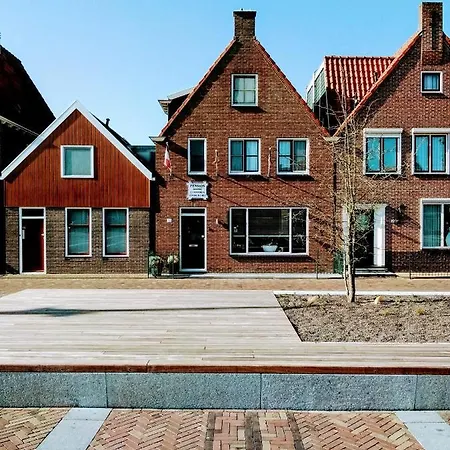 Noemie's House Oda ve Kahvaltı Volendam
