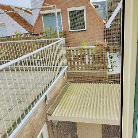 Noemie's House Oda ve Kahvaltı Volendam