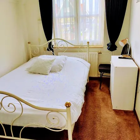 Noemie's House Oda ve Kahvaltı Volendam